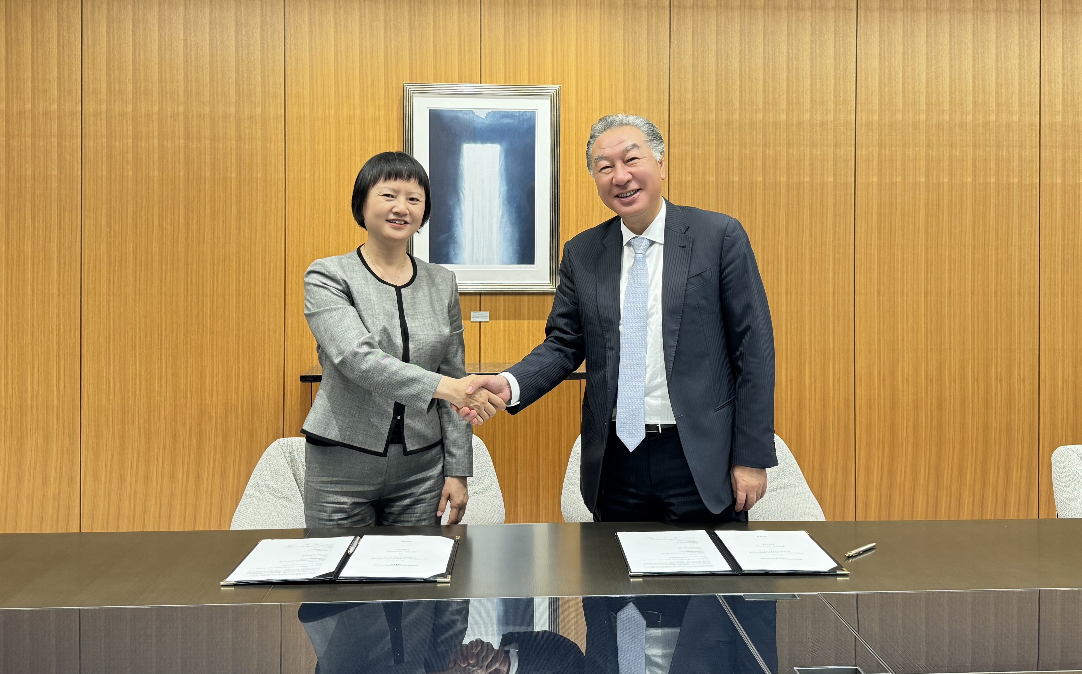 4001老百汇net(集团)NO.1官方网站