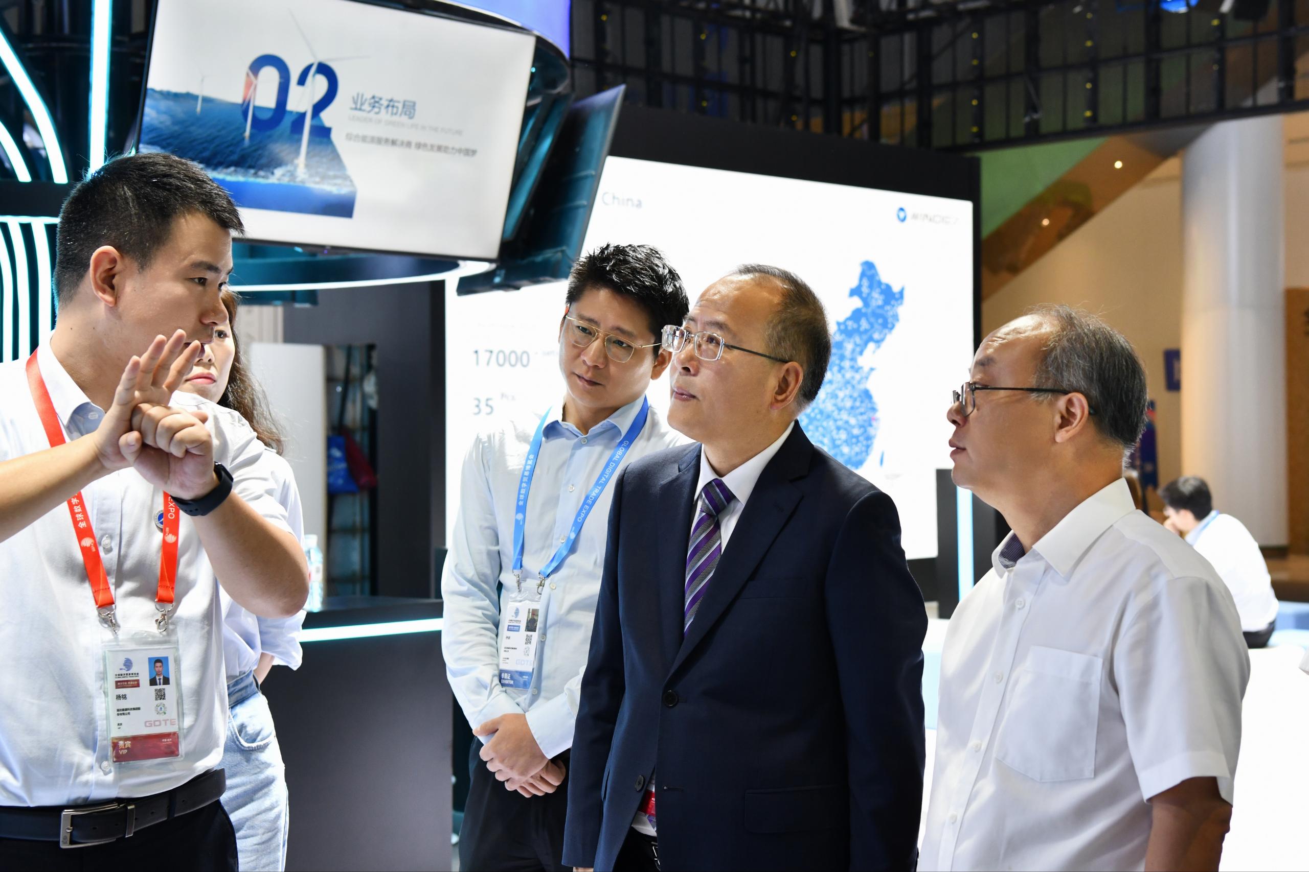 4001老百汇net(集团)NO.1官方网站