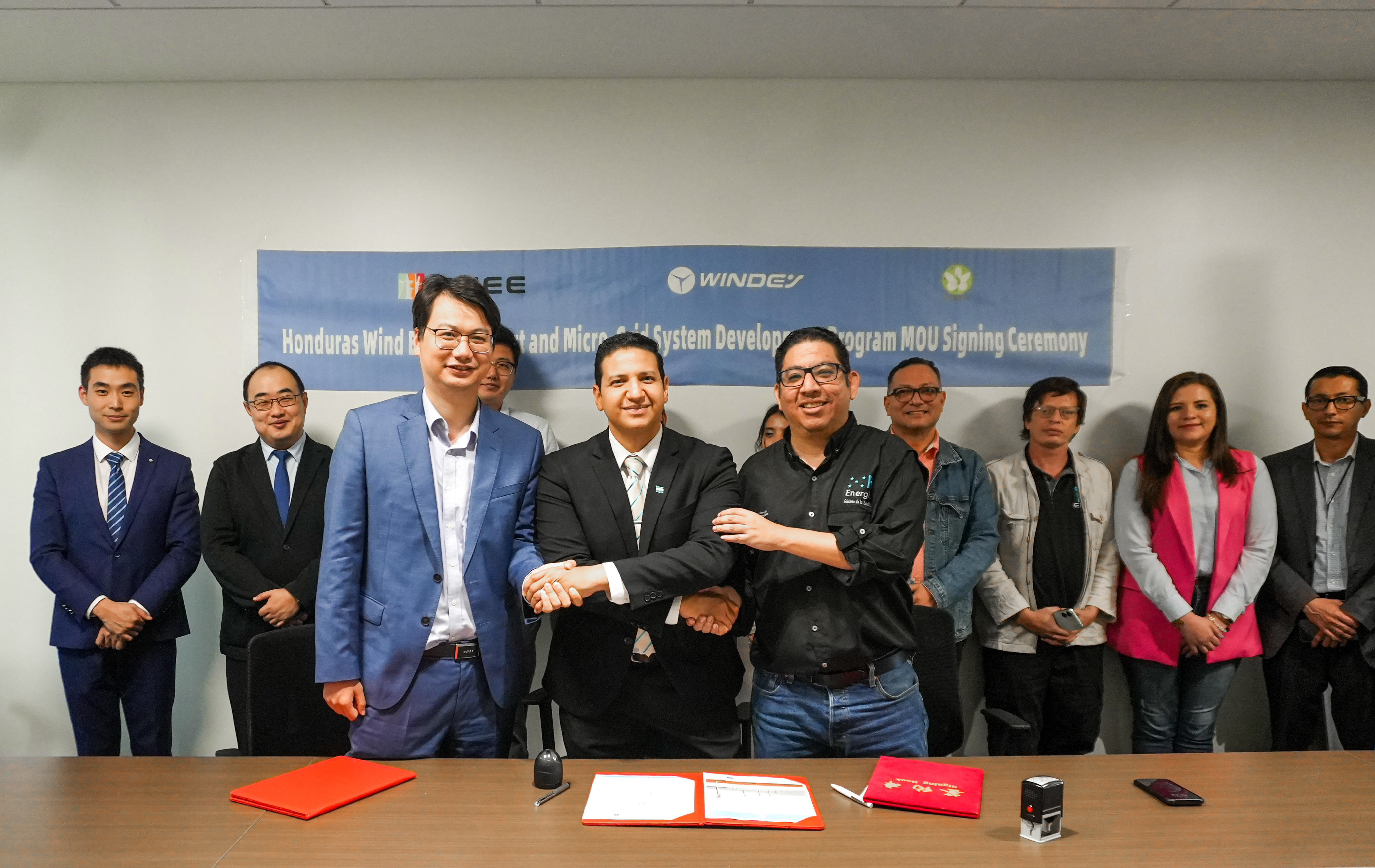 建交首个！4001老百汇网站股份与洪都拉斯签署新能源相助体贴备忘录